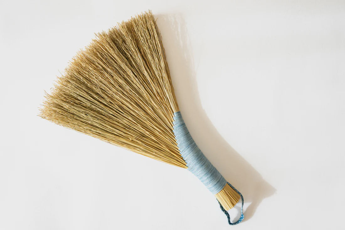 Turkey Wing Handbroom/ Blue
