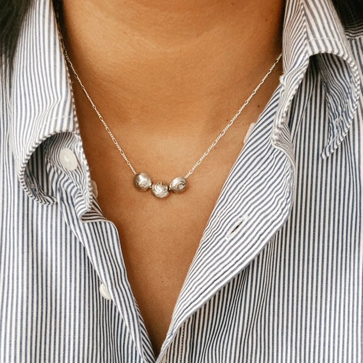 Dineh - Triple Navajo pearl Coin Necklace