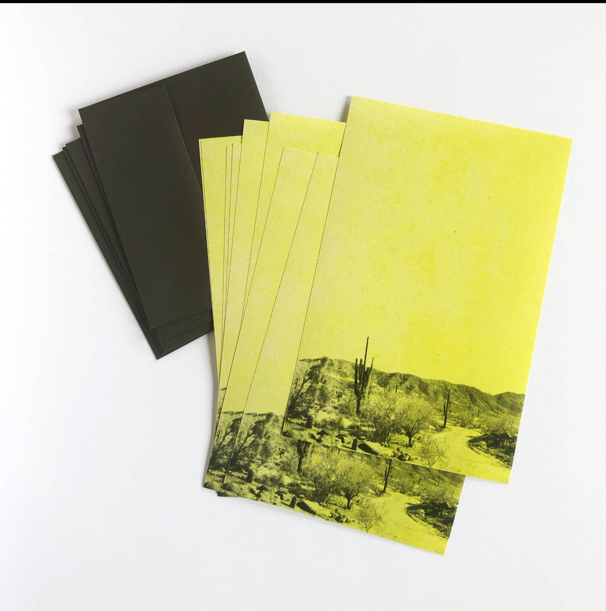 Yellow Desert wetern letter set