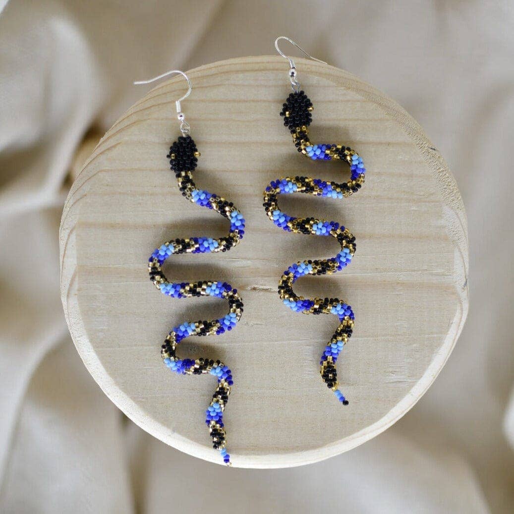 Delilah - Beaded Earrings in the Shape of a Blue Snake