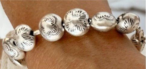 Dineh - Medium Navajo Pearl Coin Bracelet