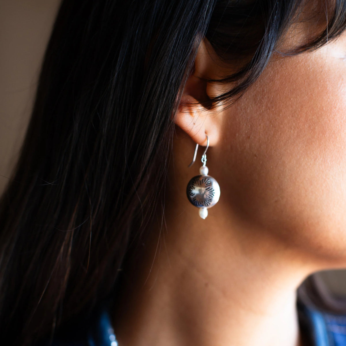 Dineh - Navajo Pearl Coin Earrings w/pearls
