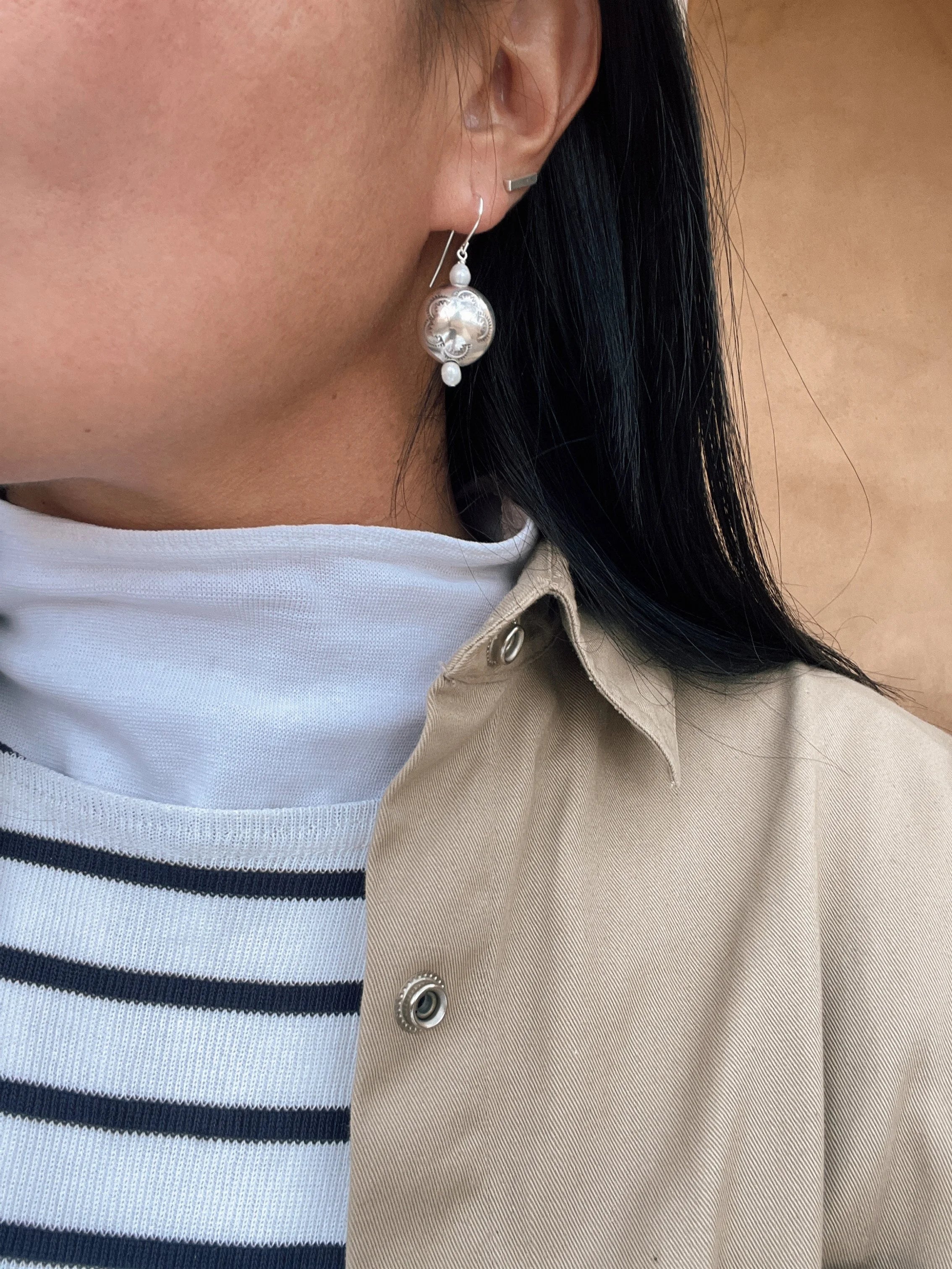 Dineh - Navajo Pearl Coin Earrings w/pearls