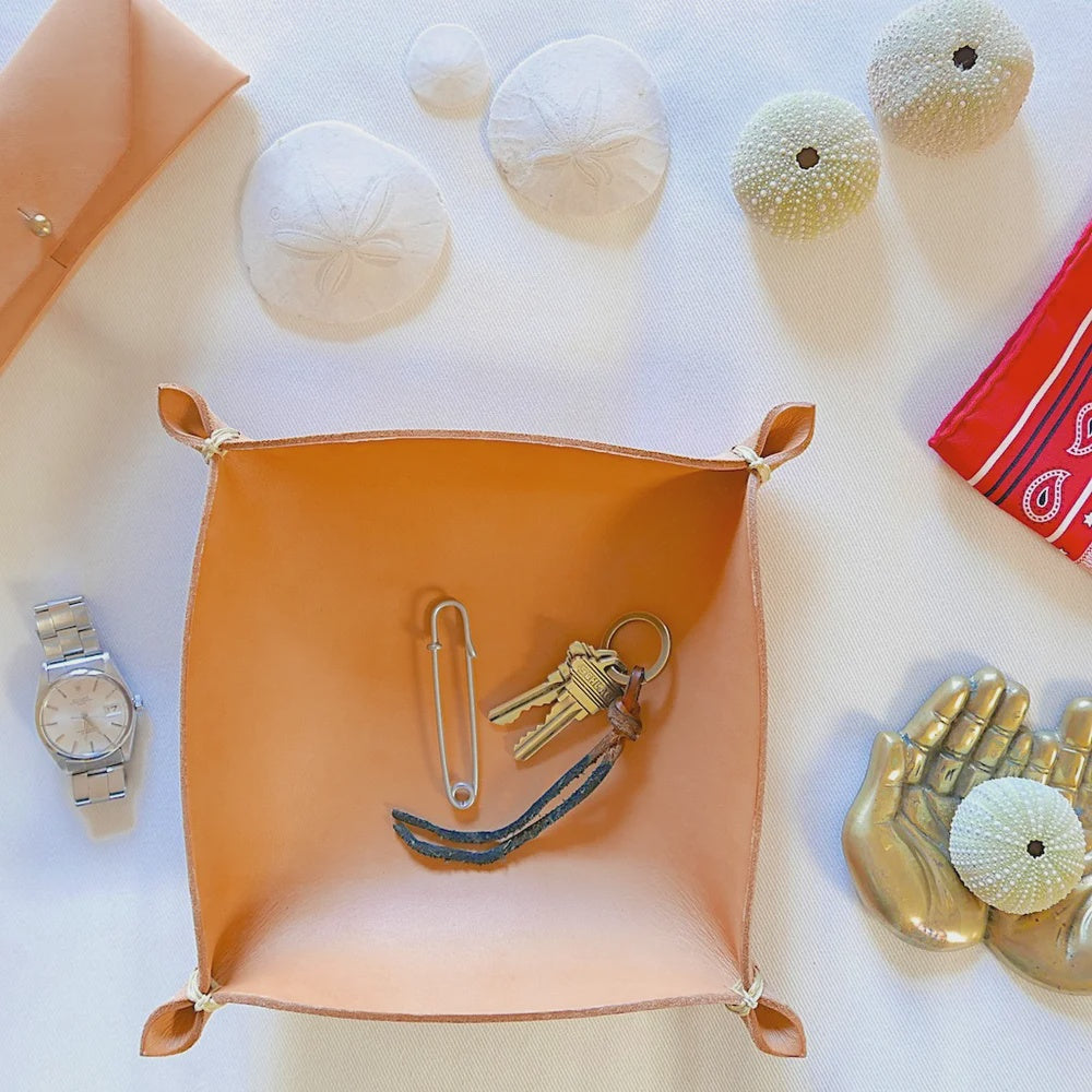 Sized Laced Tray - Natural 8" x 8"