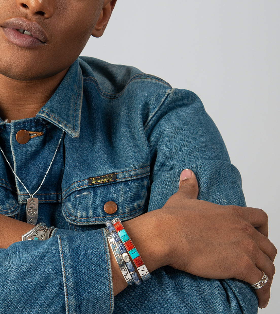 Dineh - Sterling Silver Juniper Bracelet