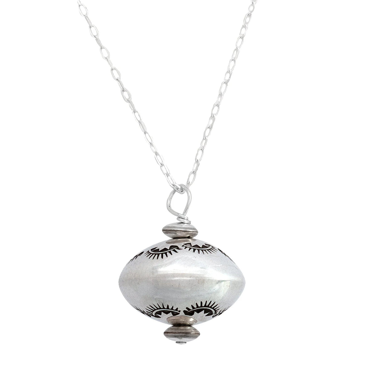 Dineh - Large Single Navajo Pearl Necklace