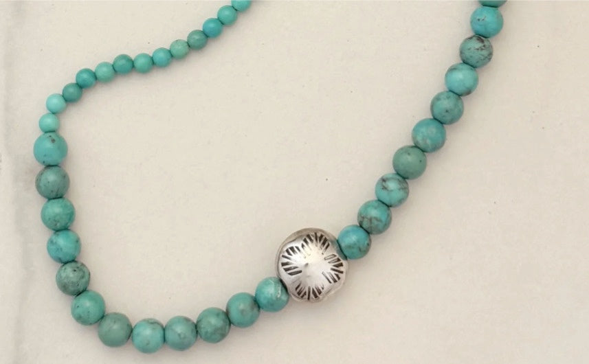 Dineh - Turquoise Jooł necklace