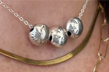 Dineh - Triple Navajo pearl Coin Necklace