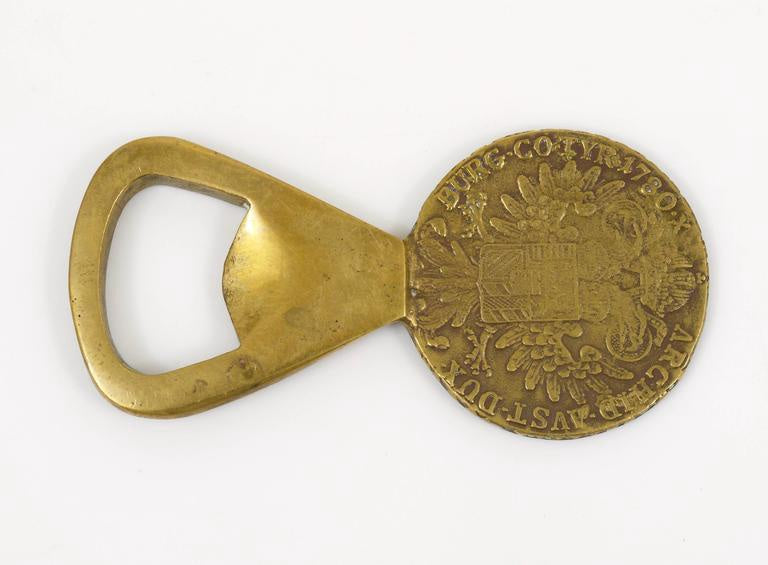 Vintage - Aubock Coin Cap Lifter Maria Teresa