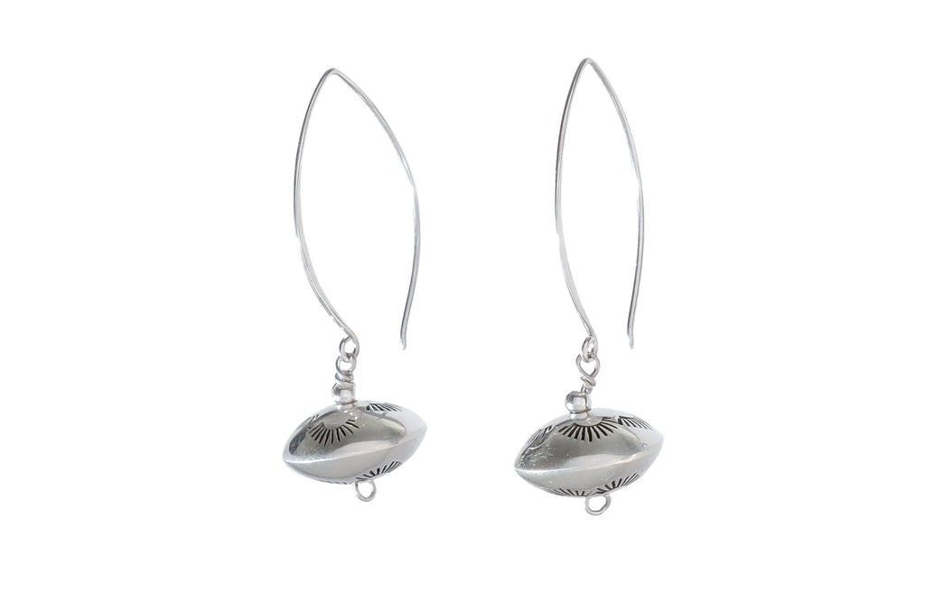 Dineh - Navajo Pearl earrings - Pearl