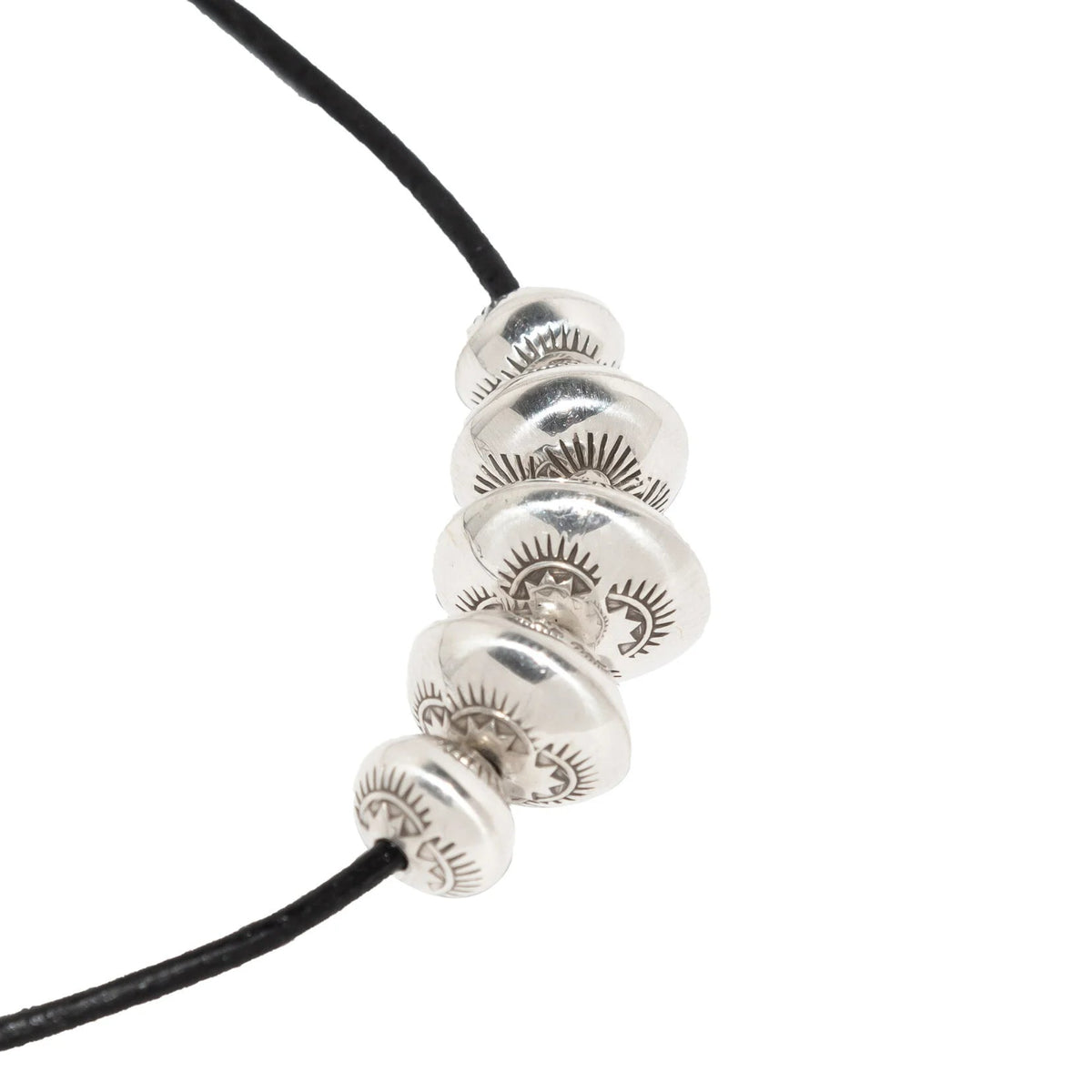 Dineh - Navajo Pearl Necklace on Black Leather