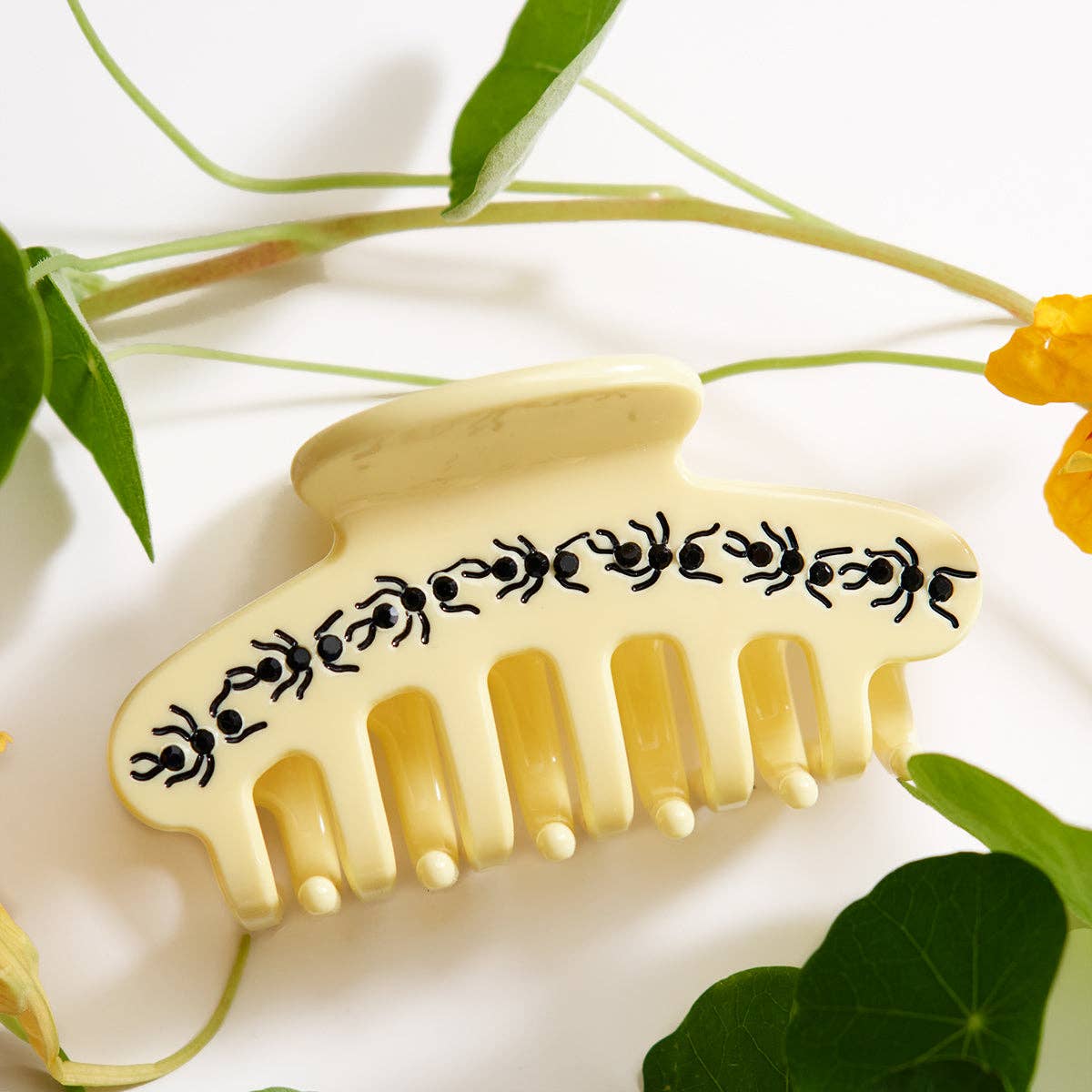 Picnic Claw - Butter Yellow Acetate Jewel Bug Hair Clip